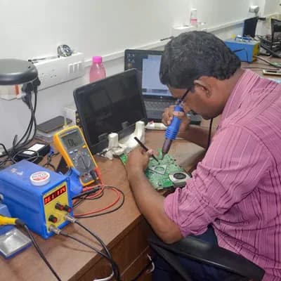 Laptop Lab | Laptop Repair In Kannur logo