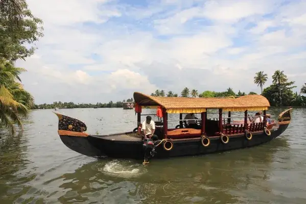 Kovalam Beach Day Tours — Travel & Tourism in Kovalam Beach, Thiruvananthapuram