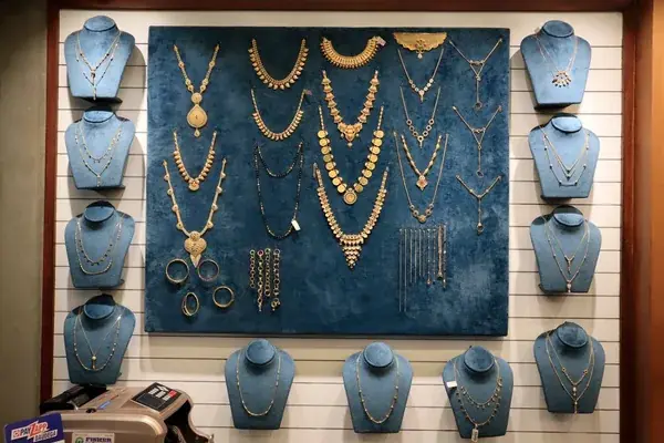 Gees Laxmidas 916 Gold — Jewellery & Watches in Kozhikode