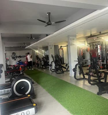 Dhe Hith Health Club logo