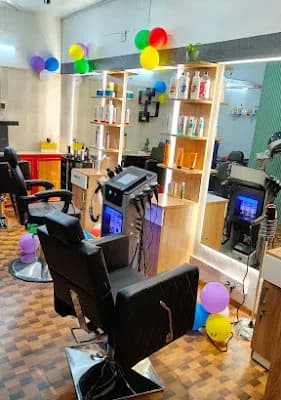 Ideal Beauty Salon logo