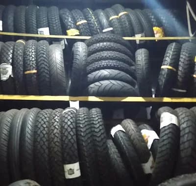 Akash Tyre Works logo