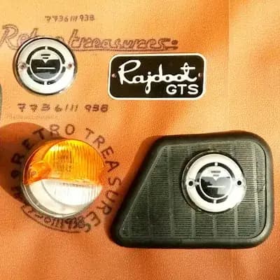 Retro Treasures Vintage And Classic Vehicle Spare Parts And Acessories logo