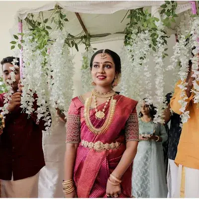 Knot Weddings | Wedding Photographer In Kottayam logo