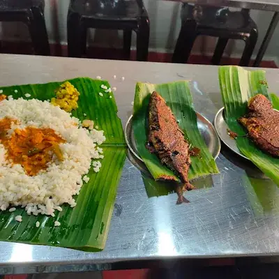 Hotel Dwaraka logo