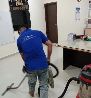 A To Z Cleaning Service logo