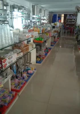 Popular Stores logo