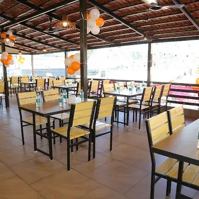 Paanoor Restaurant & Cafe logo