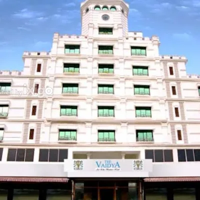 The Vaidya Hotel logo