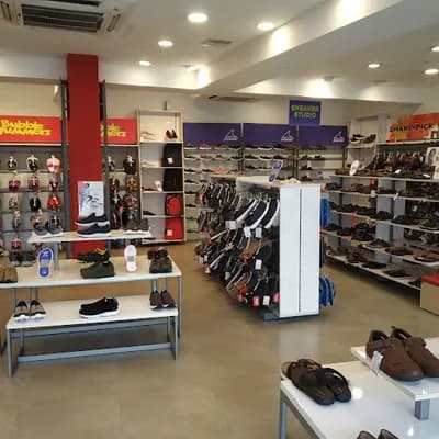 Bata Shoe Store logo