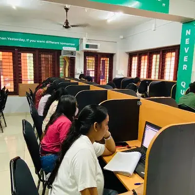 Veranda Race Govt Exams Coaching Institute Bank Ssc Kerala Psc Thrissur logo