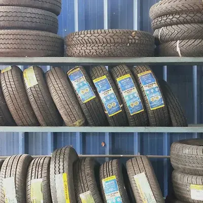 Quality Tyres logo