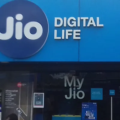 My Jio Store logo