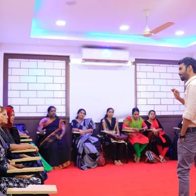 Speakeazy English Academy Best Spoken English Ielts And Oet In Kannur logo
