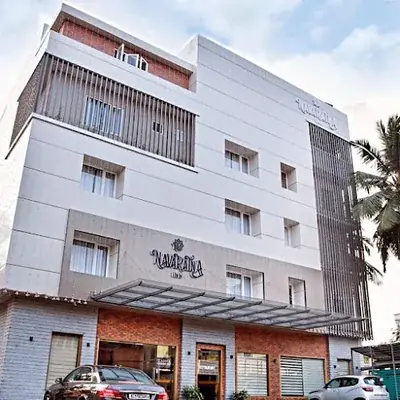 Navaratna Inn logo
