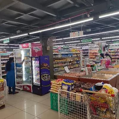 A To Z Hypermarket logo